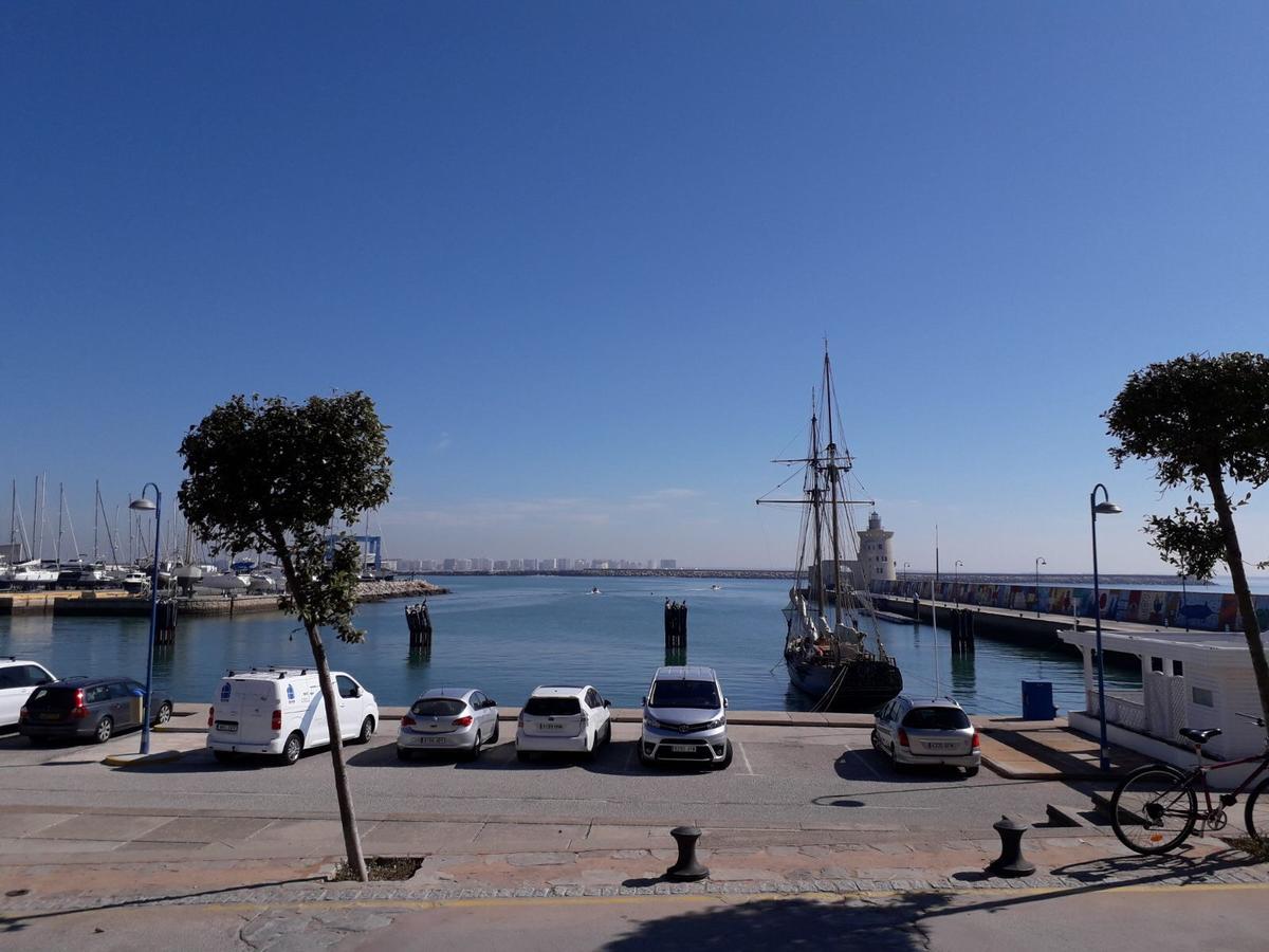 Apartamento Faro Puerto Sherry El Puerto de Santa Maria Exterior photo